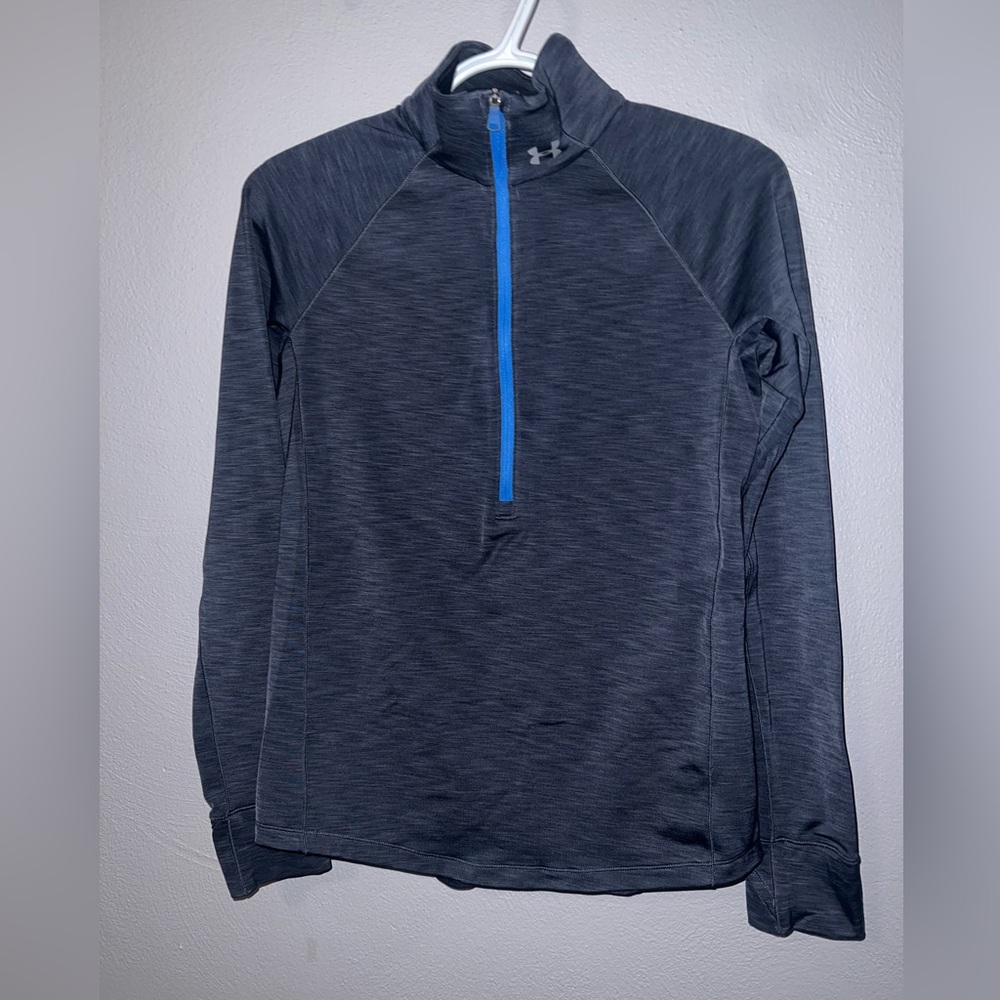 Under Armour M Charcoal Pullover with Blue Accent